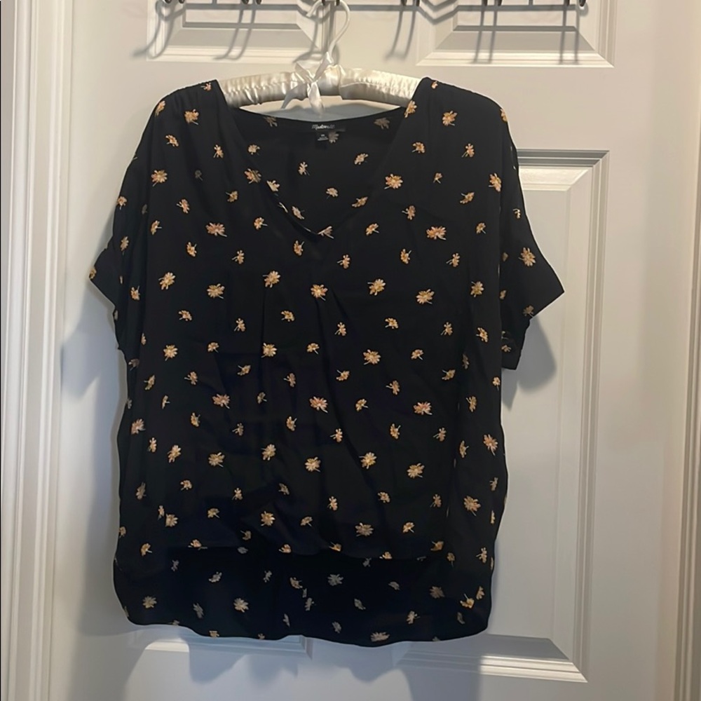 Madewell Drapey V-Neck Button-Back Top